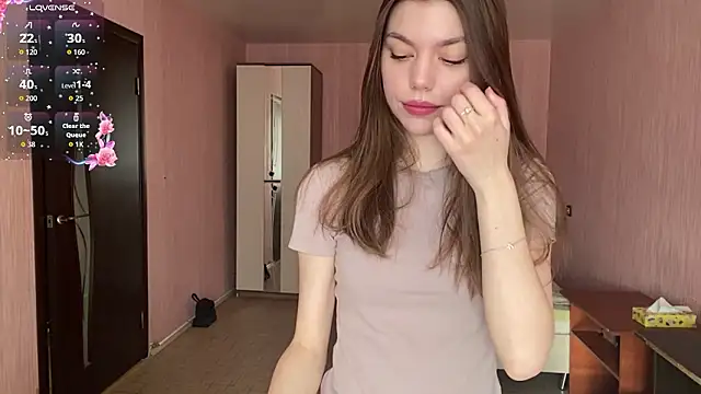 Snapshot of NeidaGowing chatting on March 6, 7:27 am NeidaGowing online show from March 6, 7:27 am