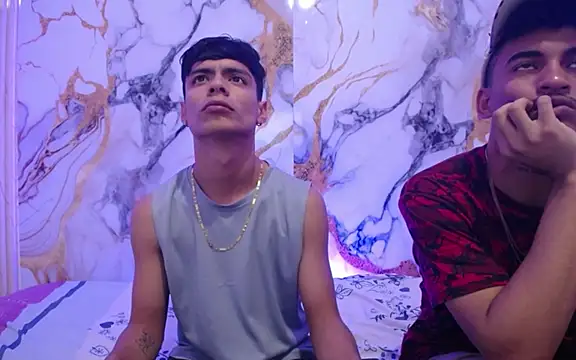 BrownieLoverss online show from December 22, 8:06 pm