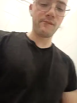 luke25bwc online show from April 26, 7:00 pm