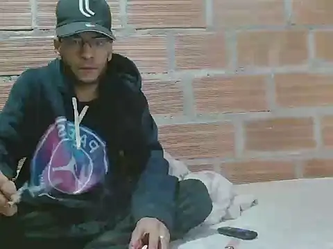 Alphamaster 92 online show from January 16, 12:20 pm