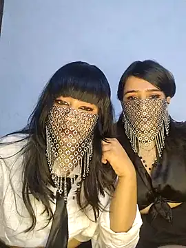 addictive me online show from May 5, 11:40 am