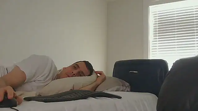 Snapshot of SissyJosh chatting on June 6, 9:30 pm SissyJosh online show from June 6, 9:30 pm