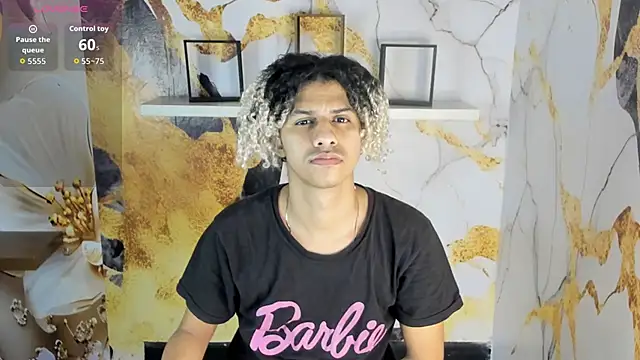 Victor LatinBoy online show from February 10, 3:10 am