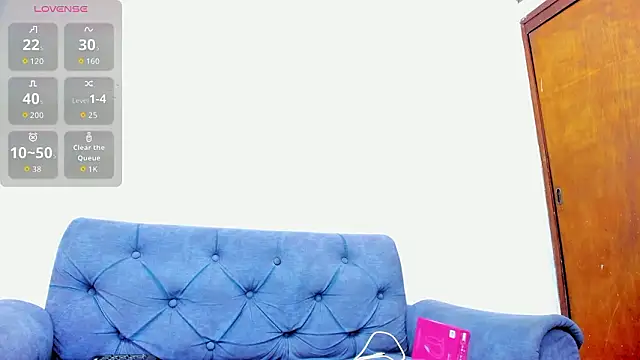 Victor LatinBoy online show from March 12, 3:34 am