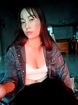 boiboi001 online show from March 11, 9:48 am