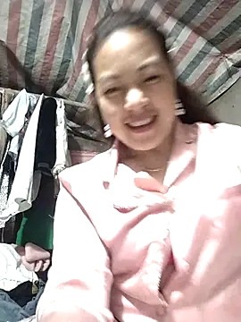 Lucky cutee online show from February 20, 6:26 am