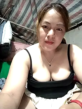 Lucky cutee online show from April 20, 1:03 pm