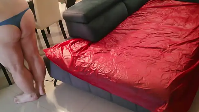 97sexboy97 online show from April 9, 11:43 pm