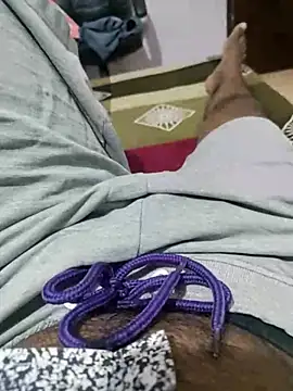 hydhunk26 online show from February 4, 5:52 pm