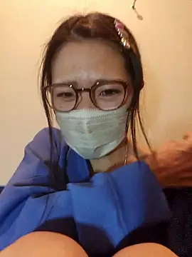 tomatocjin124 online show from March 16, 3:12 am