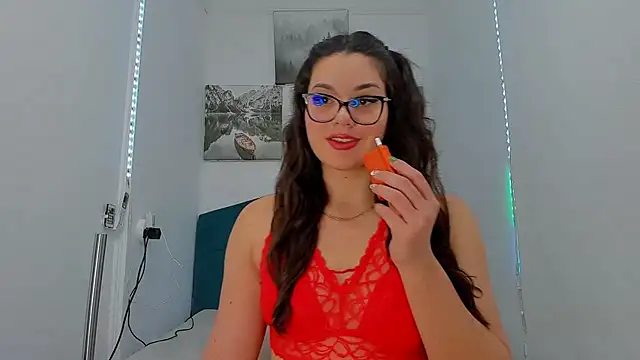 RedAssHottie online show from January 3, 4:11 am