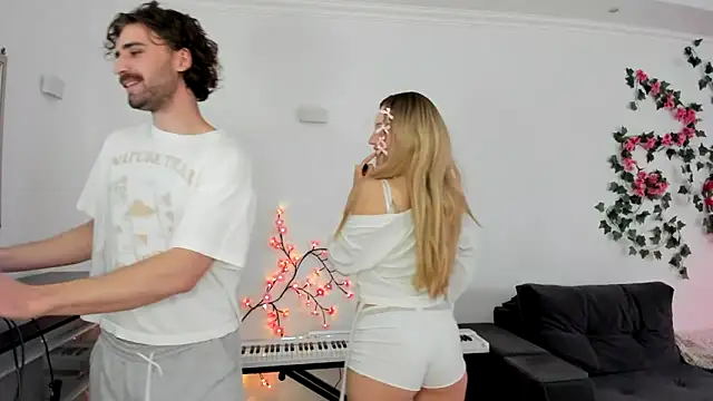 Stacy Liam online show from March 22, 4:49 am