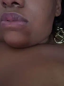 amorasecy online show from March 17, 12:41 pm