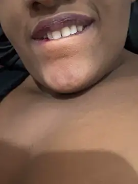 amorasecy online show from March 24, 2:49 am