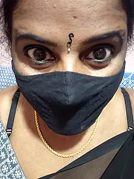 Snapshot of siri_tamiltelugu chatting on February 22, 4:05 pm siri tamiltelugu online show from February 22, 4:05 pm