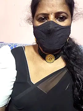 Snapshot of siri_tamiltelugu chatting on February 28, 3:35 pm siri tamiltelugu online show from February 28, 3:35 pm