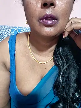 Snapshot of siri_tamiltelugu chatting on March 2, 8:26 pm siri tamiltelugu online show from March 2, 8:26 pm