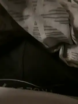 Snapshot of YourYoungD chatting on January 8, 8:22 pm YourYoungD online show from January 8, 8:22 pm