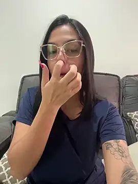 jujuarantes  2026 online show from March 6, 2:13 pm