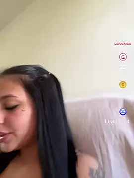 jujuarantes  2026 online show from May 12, 4:59 pm