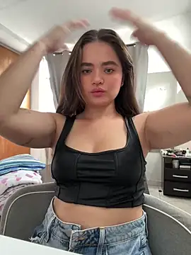 ambershy31  online show from February 10, 12:53 pm