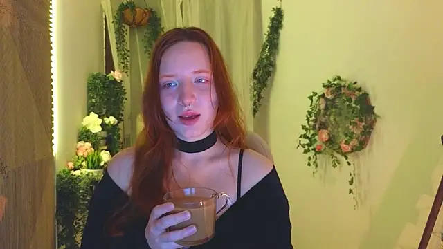 jennifernolan online show from February 10, 12:53 pm