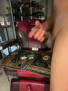 Prettyboyentremex online show from July 21, 11:56 am
