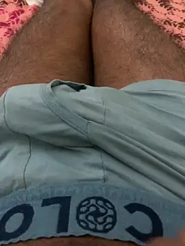 Rahulkumaro1 online show from February 17, 1:51 pm