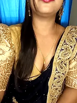 Deshi bhabhi143 online show from March 21, 8:30 am