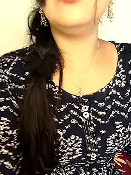 Deshi bhabhi143 online show from May 8, 5:13 am