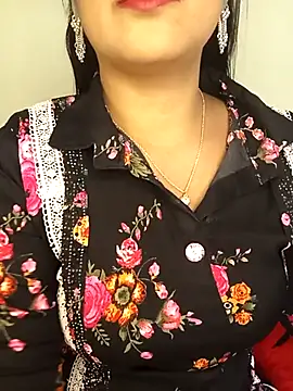Deshi bhabhi143 online show from May 11, 5:57 am