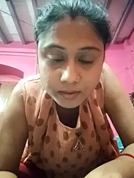 Hooghlypinkivabi online show from February 2, 12:59 pm