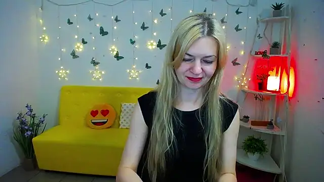 MelissaTyler online show from April 24, 11:23 am