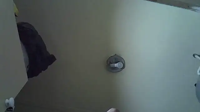 goldenstrips295 online show from March 13, 10:27 pm