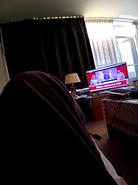 Snapshot of sexymilena9 chatting on March 21, 6:22 pm sexymilena9 online show from March 21, 6:22 pm