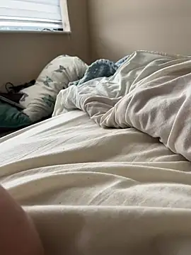 Snapshot of Ameliemist chatting on February 17, 4:02 pm Ameliemist online show from February 17, 4:02 pm