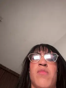 ValentinaEvanz online show from May 6, 8:58 pm