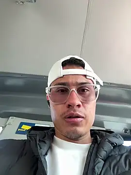 Latin Paisa Boy online show from March 4, 2:34 pm