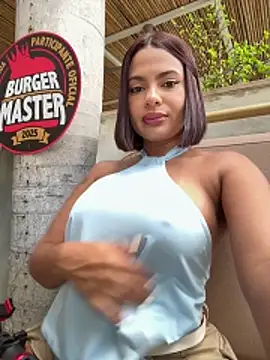 Irina Velvett online show from May 5, 9:01 pm