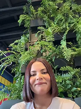 Irina Velvett online show from May 6, 10:26 pm