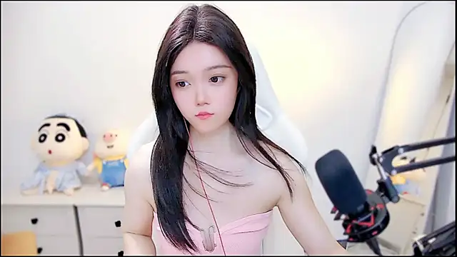 Cindy-dd online show from February 27, 1:00 pm