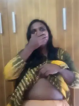 Hot Sweety02 online show from December 23, 4:32 am