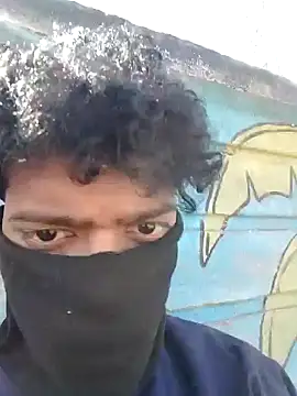 Snapshot of theboyas chatting on January 7, 5:54 am theboyas online show from January 7, 5:54 am