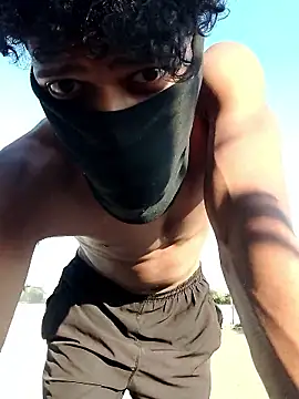 Snapshot of theboyas chatting on January 13, 10:09 am theboyas online show from January 13, 10:09 am