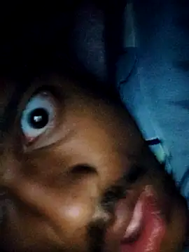 Snapshot of theboyas chatting on February 19, 1:12 am theboyas online show from February 19, 1:12 am