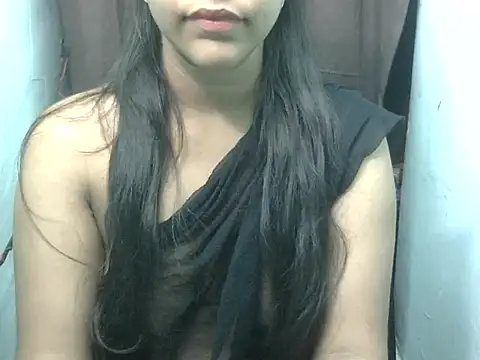 hot-riyyaaa online show from March 29, 6:30 pm