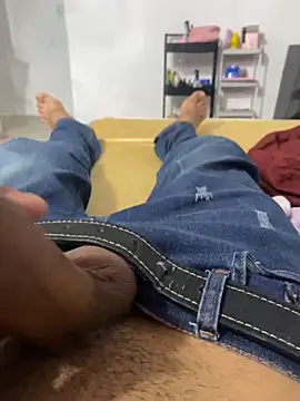 Snapshot of 08yeis chatting on February 15, 4:14 pm 08yeis online show from February 15, 4:14 pm