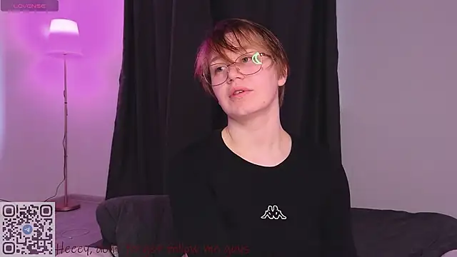 starsonthesky online show from March 24, 7:24 am