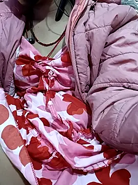 Snapshot of Puja_1230 chatting on January 7, 6:10 pm Puja 1230 online show from January 7, 6:10 pm