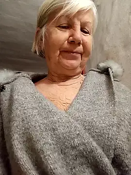 KlaudiaDarling online show from January 18, 7:28 pm